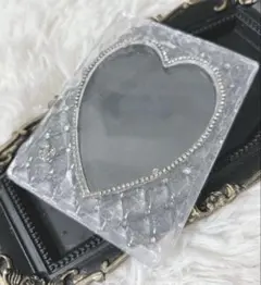 Item thumbnail for item 20199b23-042b-4299-9977-fce9aaece349