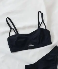 OVERNEATH Bra065 Sサイズ