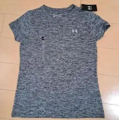 Under Armour グレー Tシャツ M