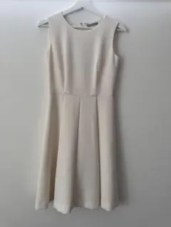 ノースリーブ フレアワンピース