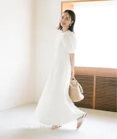 【美品】ur's 春名亜美さんコラボ ホワイト ワンピース