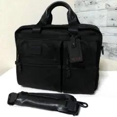 未使用級✨TUMIビジネスバッグ 2層 2way 26141DH チャーム 黒
