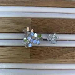 4つ小花リング