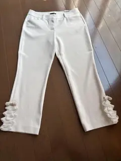 【TO BE CHIC】 ベージュ　クロップドパンツ　38