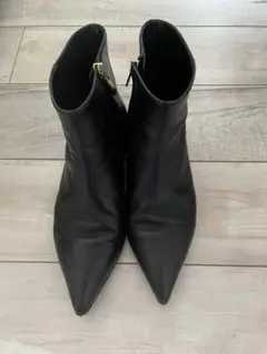 ショートブーツ