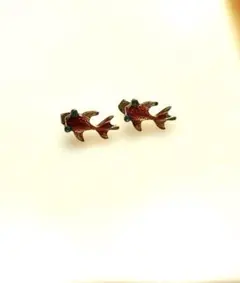 ピアス　金魚