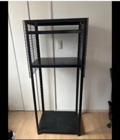 ブラックスチールラック メッシュ構造