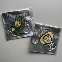 ジャイアンツ　吉川尚輝　恐竜＆たこ焼き　キーホルダー