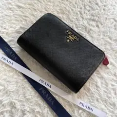【極上美品】217 PRADA プラダ 2つ折り財布