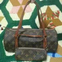 LOUIS VUITTON パピヨン モノグラム
