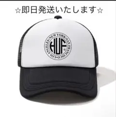 新品未使用　HUFホワイト/ブラック ロゴ　メッシュキャップ
