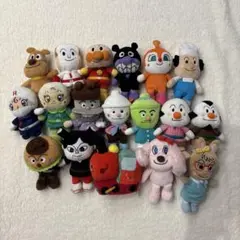 アンパンマン　ぬいぐるみ18点セット