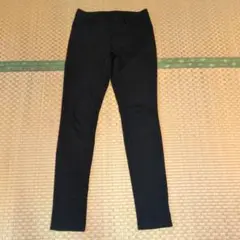 ユニクロ　レディース黒パンツ　ストレッチ　M