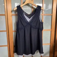 Item thumbnail for item bb799828-5a62-4272-827a-0112576f0dc8
