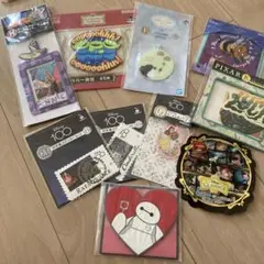 ディズニーグッズ　ステッカー　キーホルダー