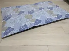 長座布団カバー 綿100％ 68X120㎝ モンステラ柄 BL