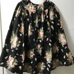 ワンダフルワールドバラブーケ薔薇スカート