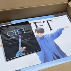 羽生結弦　GIFT 初回限定　オリジナルパーカー　新品未開封　ステッカー付き 2025年最新】羽生結弦 パーカー giftの人気アイテム - メルカリ