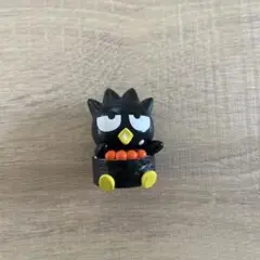 新品 サンリオ ガチャ マイカラーフィギュア ダブルス バットばつ丸