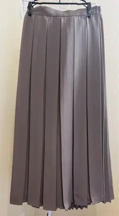 Natural beauty basic プリーツスカート　ブラウン　XSサイズ