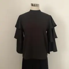 boohoo ブラック フリルスリーブ トップス 36