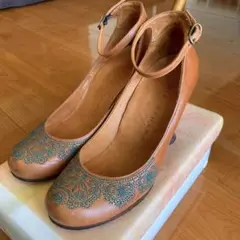 チエミハラ ストラップパンプス 37