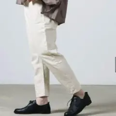 MidiUmi　定番ハイウエストホワイトデニムパンツ 2 日本製 5ポケット