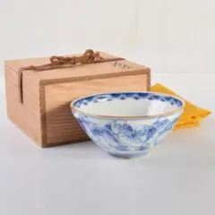 河本礫亭 白磁唐草文 茶碗 共箱 白盛 唐草 茶道具 礫亭 河本礫亭 白磁唐草文 茶碗 共箱 白盛 唐草 茶道具 礫亭