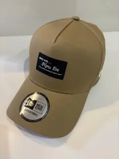 NEW ERA キャップ　ベージュ