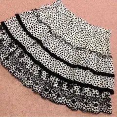 【ARROW】未使用タグ付き♡ハート柄裾刺繍フリルミニスカート