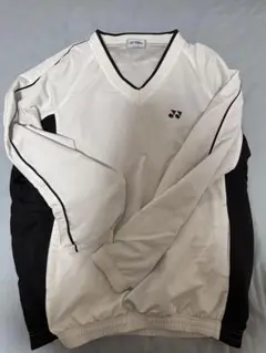 YONEX Vネック長袖ウェア L