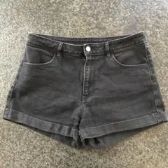 H&Mダークグレー デニムショーツ EUR 40 / UK 12