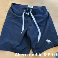 Abercrombie & Fitch 濃紺ショートパンツ S