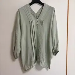 ABITOKYO アビトーキョー バルーンスリーブ Vネック シャツ グリーン