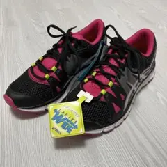 asics レディース ランニングシューズ 23.5cm
