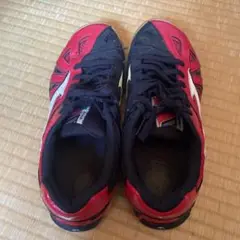 Mizuno Wave Drive シューズ レッド/ブラック