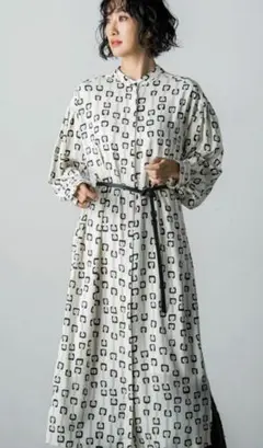 LAUTREAMONT幾何学模様 長袖ロングワンピースロートレアモン