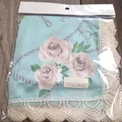 Pinky&Dianne バラ柄ハンカチ 水色