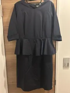 BREEZE CROSS CLOSET ぺプラムワンピース