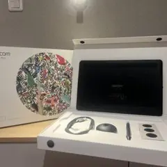 【破格！数回使用のみ】Wacom Intuos Pro タブレット本体