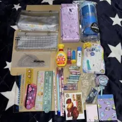 筆記具　ペンポーチ　筆箱　文具まとめ売り