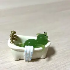 ガラス細工　バスタイムカエルさん