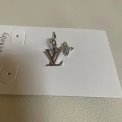 ピアス　片耳
