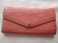 半額以下❣️VUITTON ポルトフォイユ サラ モノグラム ヴェルニ エナメル