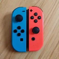 Nintendo Switch Joy-Con ネオンブルー、ネオンレッドセット