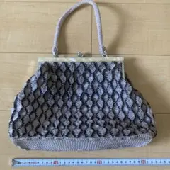 Item thumbnail for item e799d60a-0f6d-4f3b-9a70-4eb9ef9f6621