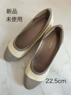 ラウンドトゥニットヒール