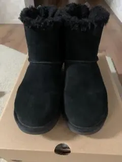 UGG MINI COUNTRY BOW 週末限定値下げ