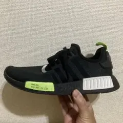 adidas スニーカー　NMD_R1