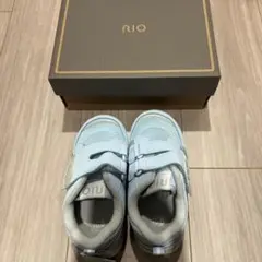 【新品未使用】RIO スニーカー 16.0 サックス